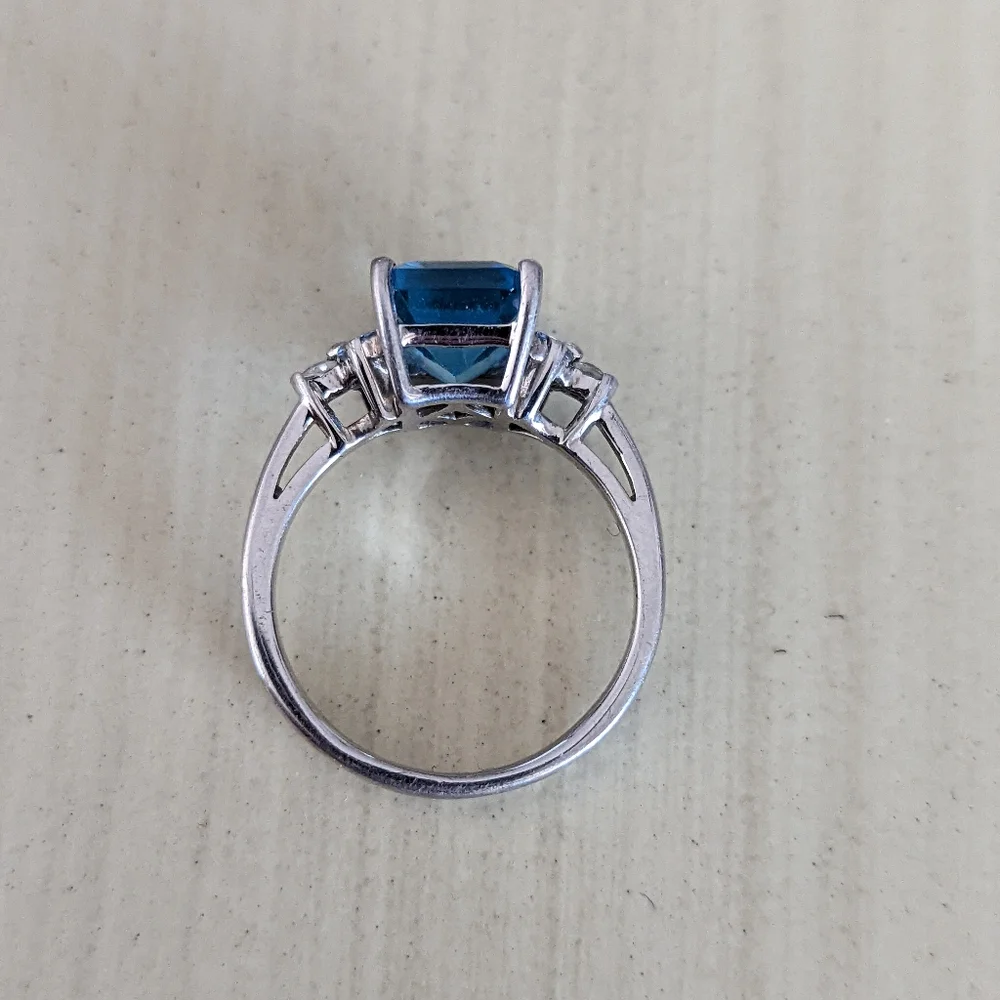 Blue Topaz Ring with CZ accents - Picture 3 of 5